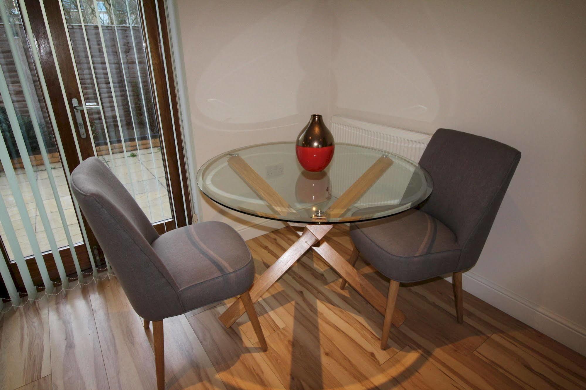 Lux Living Apartments - Alpha Apartments CBG Екстериор снимка
